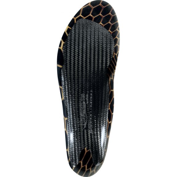 Carbon fibre insoles for cycling shoes